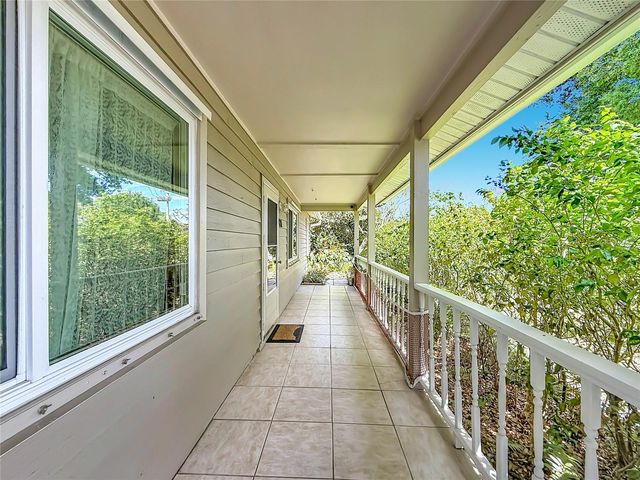 601 E SEMINOLE DRIVE, Venice, FL 34293