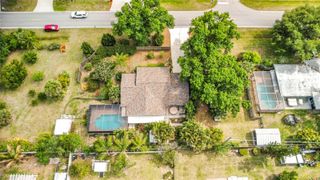 601 E SEMINOLE DRIVE, Venice, FL 34293