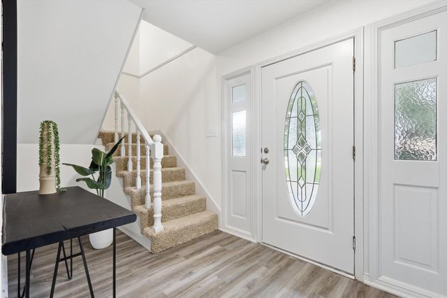 300 Leighton Drive, Terrell, TX 75160