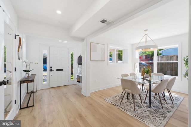 2709 12TH ST S, Arlington, VA 22204