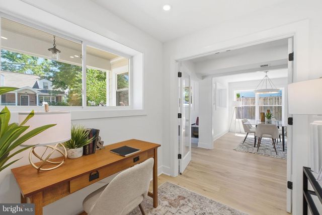 2709 12TH ST S, Arlington, VA 22204