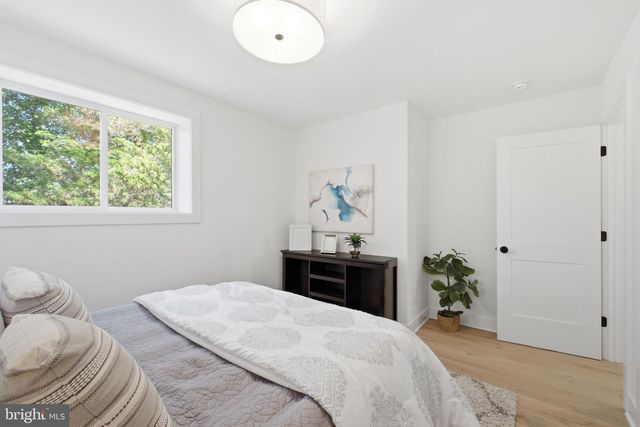 2709 12TH ST S, Arlington, VA 22204