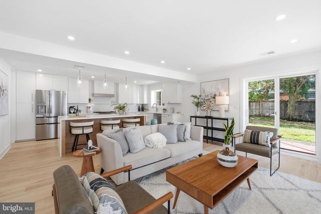 2709 12TH ST S, Arlington, VA 22204