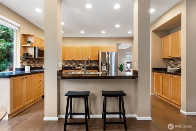 24471 SE 277th Court, Maple Valley, WA 98038