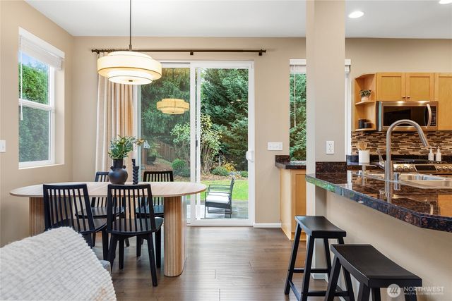 24471 SE 277th Court, Maple Valley, WA 98038