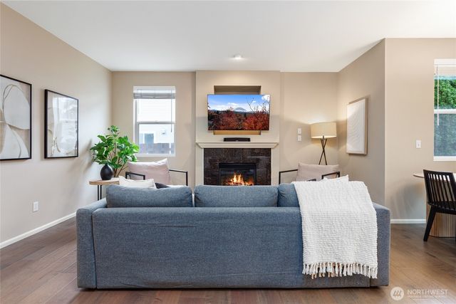 24471 SE 277th Court, Maple Valley, WA 98038