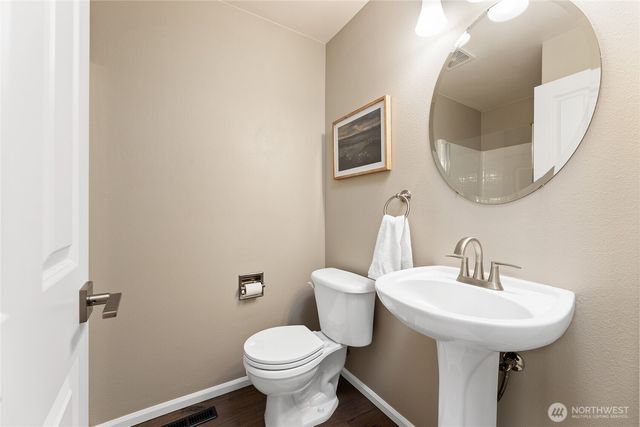 24471 SE 277th Court, Maple Valley, WA 98038