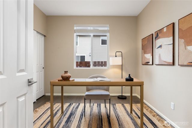 24471 SE 277th Court, Maple Valley, WA 98038