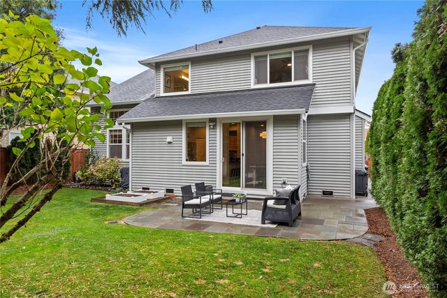 24471 SE 277th Court, Maple Valley, WA 98038