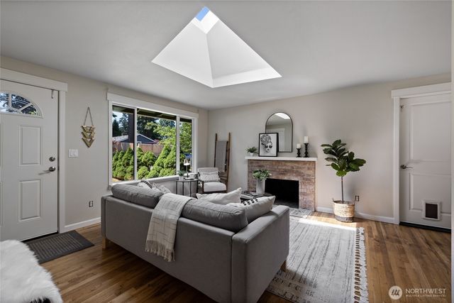 1622 SW 350th Street, Federal Way, WA 98023