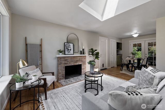 1622 SW 350th Street, Federal Way, WA 98023