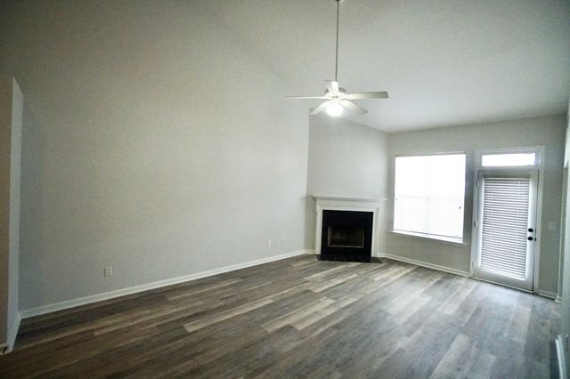 421 Heath Pl, Smyrna, TN 37167