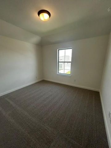 1117 Ellensburg DR, Georgetown, TX 78633