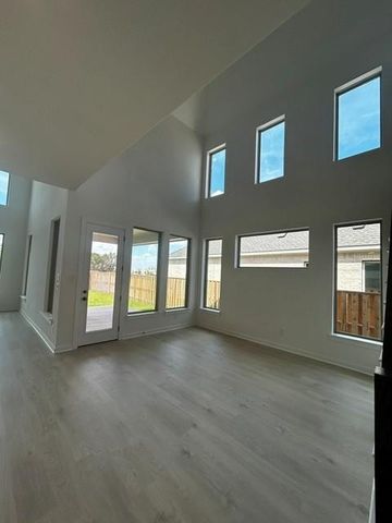 1117 Ellensburg DR, Georgetown, TX 78633