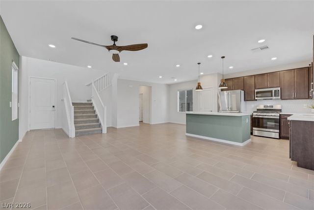 6722 Palmer Crest Street, North Las Vegas, NV 89086