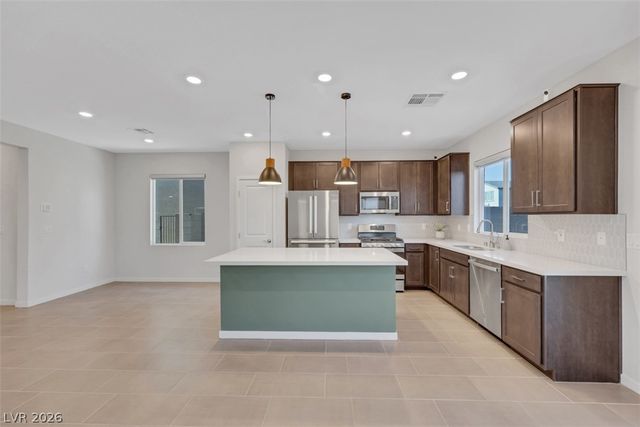 6722 Palmer Crest Street, North Las Vegas, NV 89086