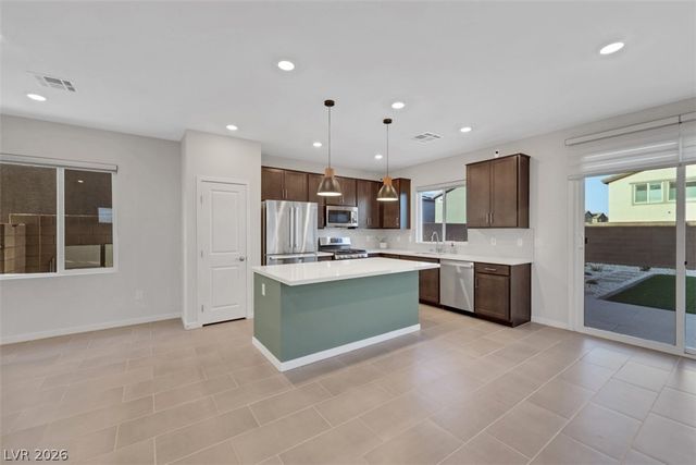 6722 Palmer Crest Street, North Las Vegas, NV 89086