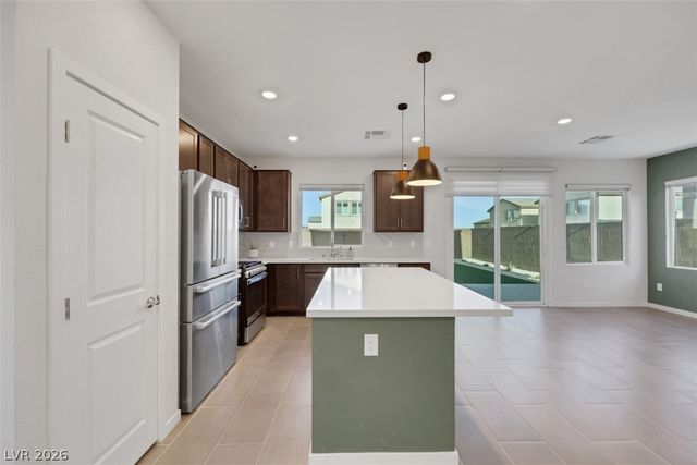 6722 Palmer Crest Street, North Las Vegas, NV 89086