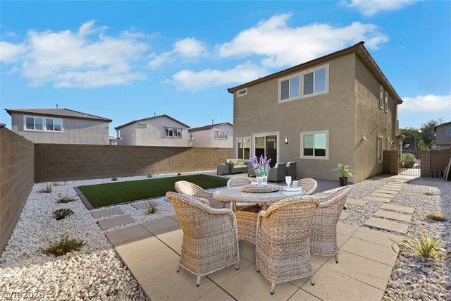 6722 Palmer Crest Street, North Las Vegas, NV 89086