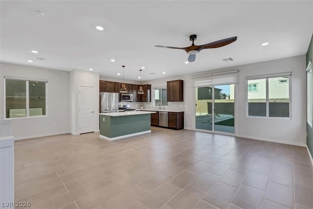6722 Palmer Crest Street, North Las Vegas, NV 89086