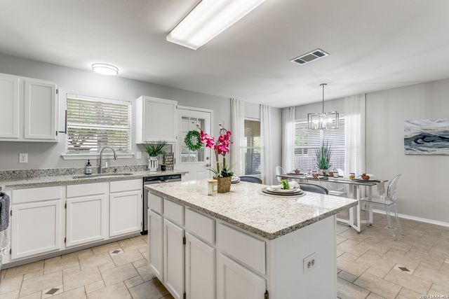 5411 Stormy Dawn, San Antonio, TX 78247