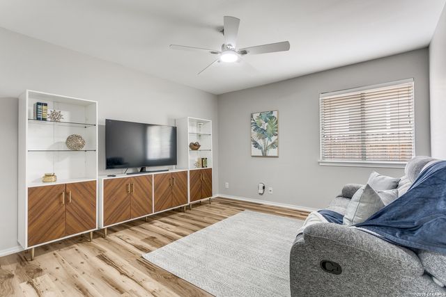 5411 Stormy Dawn, San Antonio, TX 78247