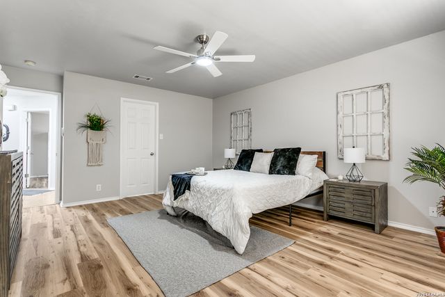 5411 Stormy Dawn, San Antonio, TX 78247