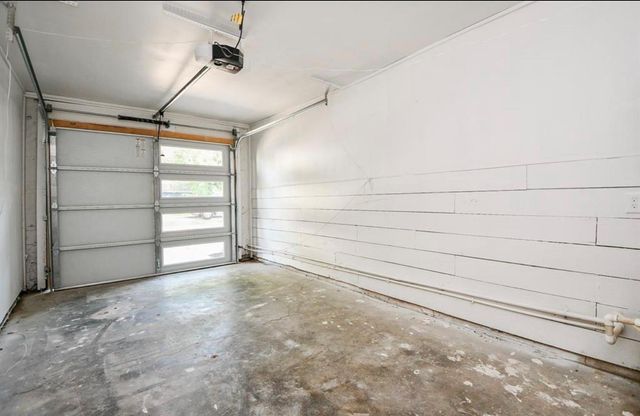 6834 Saint Augustine Street, Houston, TX 77021