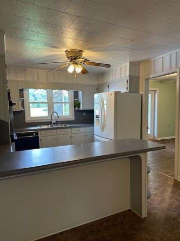 1323 Cavender Creek Road, Dahlonega, GA 30533