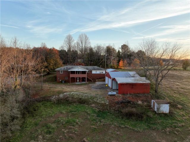 1323 Cavender Creek Road, Dahlonega, GA 30533