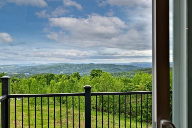 133 Rousseau Road, Royalton, VT 05068