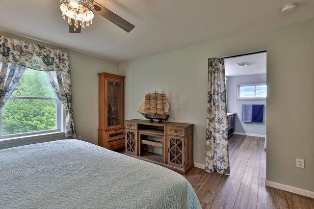 133 Rousseau Road, Royalton, VT 05068