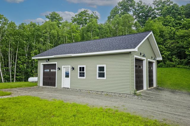 133 Rousseau Road, Royalton, VT 05068