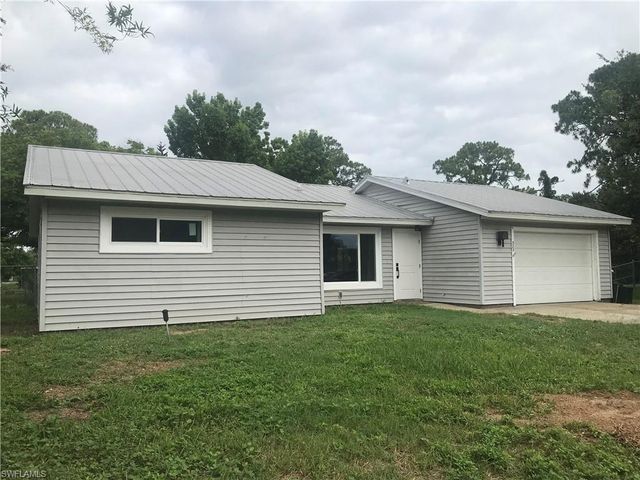 323 Ohio RD, Lehigh Acres, FL 33936