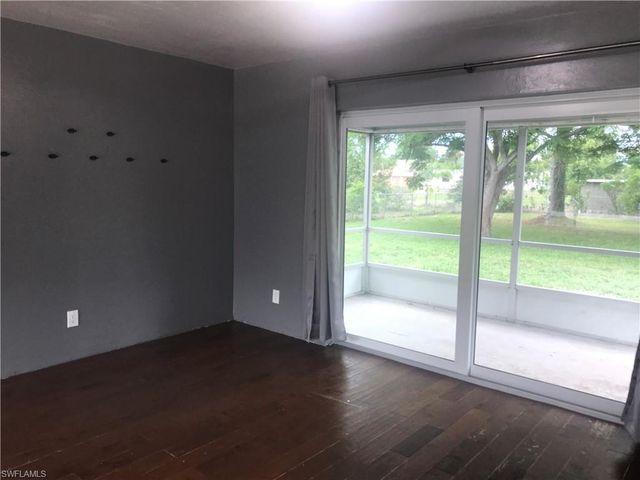 323 Ohio RD, Lehigh Acres, FL 33936