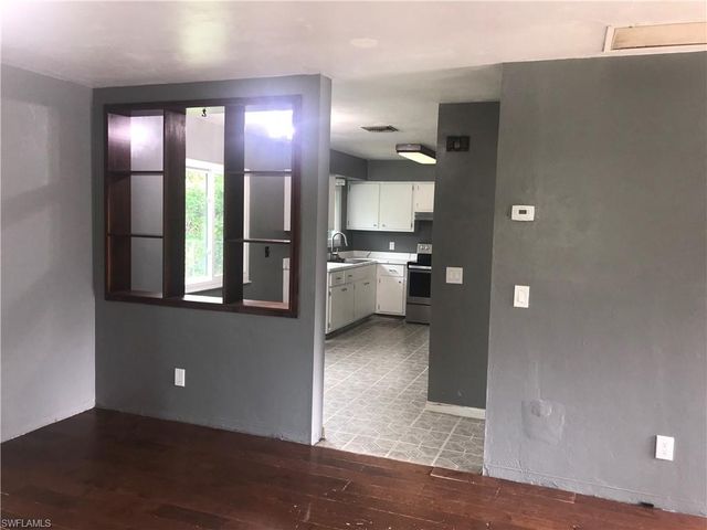 323 Ohio RD, Lehigh Acres, FL 33936