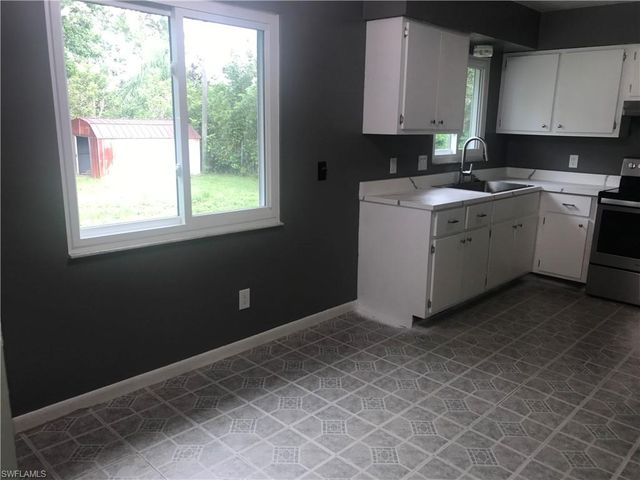 323 Ohio RD, Lehigh Acres, FL 33936
