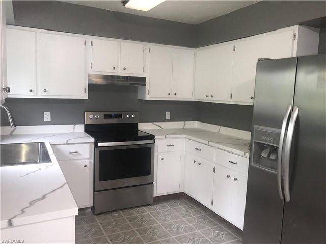 323 Ohio RD, Lehigh Acres, FL 33936