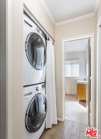 1517 Harvard Street 4, Santa Monica, CA 90404