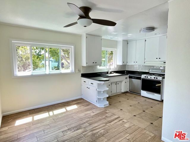 1517 Harvard Street 4, Santa Monica, CA 90404