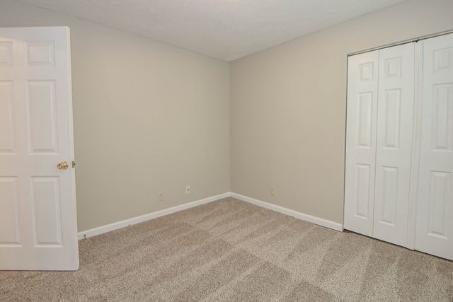 112 Grant Avenue, Oak Grove, KY 42262