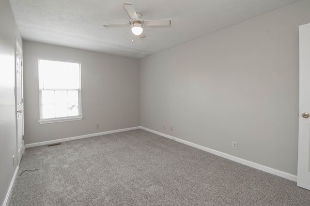 112 Grant Avenue, Oak Grove, KY 42262