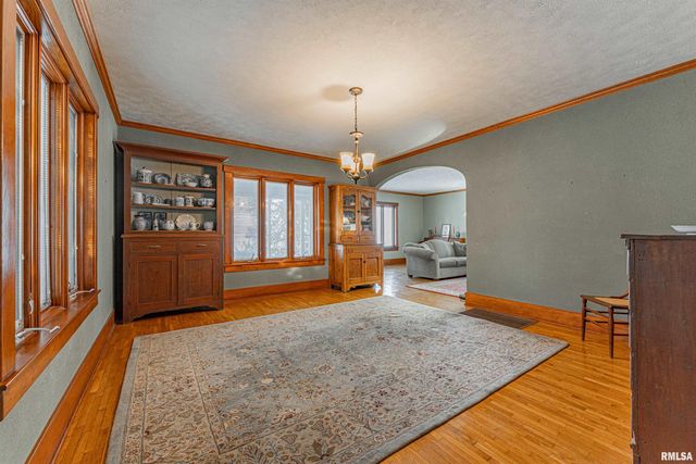 2125 700TH Street, Chestnut, IL 62518