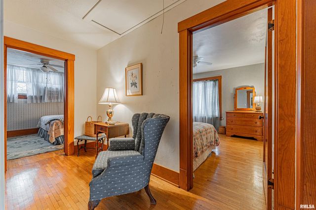 2125 700TH Street, Chestnut, IL 62518