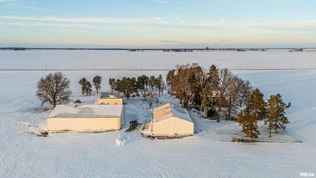 2125 700TH Street, Chestnut, IL 62518