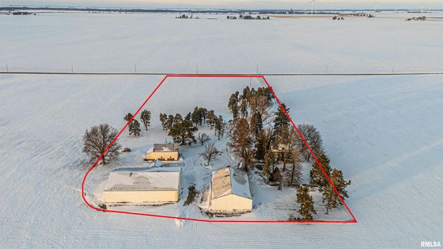 2125 700TH Street, Chestnut, IL 62518