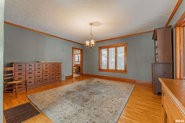 2125 700TH Street, Chestnut, IL 62518