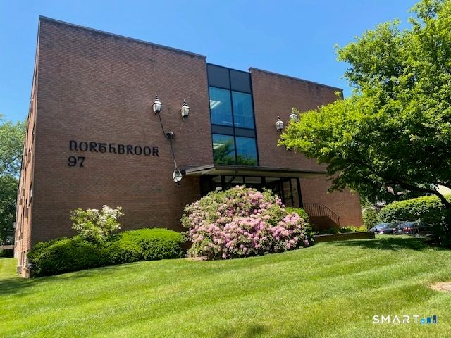 97 South Main Street 112, West Hartford, CT 06107