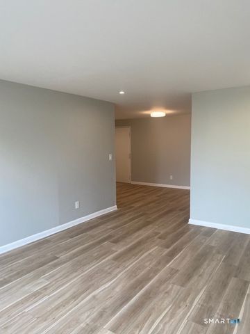 97 South Main Street 112, West Hartford, CT 06107