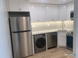 97 South Main Street 112, West Hartford, CT 06107